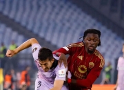 开云平台-意甲赛场战火重燃，球员奋力拼搏