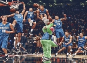 开云体育官方网站-雷霆血拼森林狼，文班亚马在年度焦点之战接管比赛