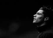 开云体育官网-欧冠淘汰赛之夜，布伦森稳定输出不掉线，当篮球场遇上绿茵场，坚韧成为共同的语言