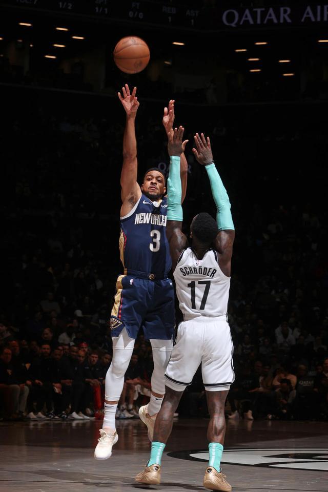 希腊男篮翻盘雷霆,麦科勒姆惊艳世界 希腊男篮翻盘雷霆,麦科勒姆惊艳世界