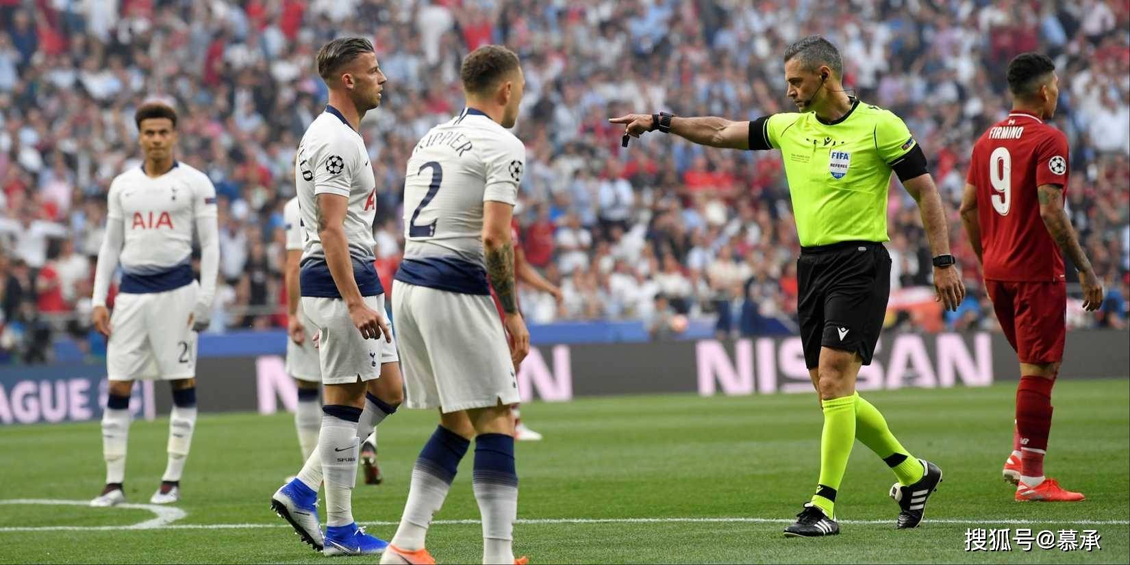 多特蒙德绝杀勒沃库森,萨拉赫完成帽子戏法的简单介绍 多特蒙德绝杀勒沃库森,萨拉赫完成帽子戏法的简单介绍