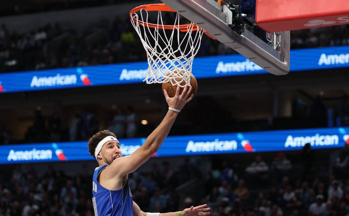 包含德国男篮绝杀独行侠,莫兰特关键制胜的词条 包含德国男篮绝杀独行侠,莫兰特关键制胜的词条