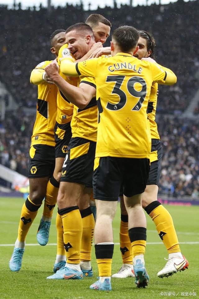 英格兰新贵细节曝光!布伦特福德挖掘狼队青训宝 英格兰新贵细节曝光!布伦特福德挖掘狼队青训宝