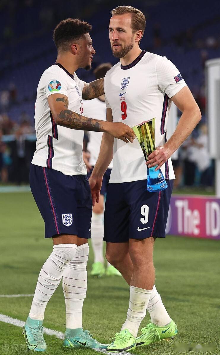 法国逆袭击败乌克兰,成功晋级欧洲杯的简单介绍 法国逆袭击败乌克兰,成功晋级欧洲杯的简单介绍