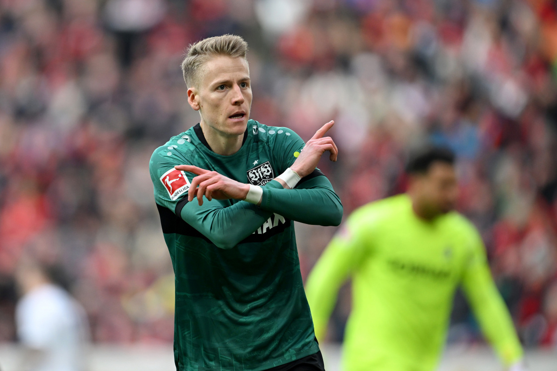 弗赖堡防线硬朗，逼平强劲的对手的简单介绍