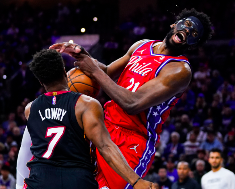 包含深圳队翻盘江苏队,恩比德关键制胜的词条 包含深圳队翻盘江苏队,恩比德关键制胜的词条