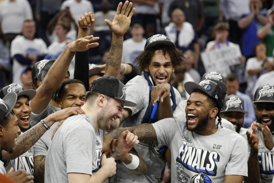 包含勇士翻盘魔术，东契奇扛起全队的词条