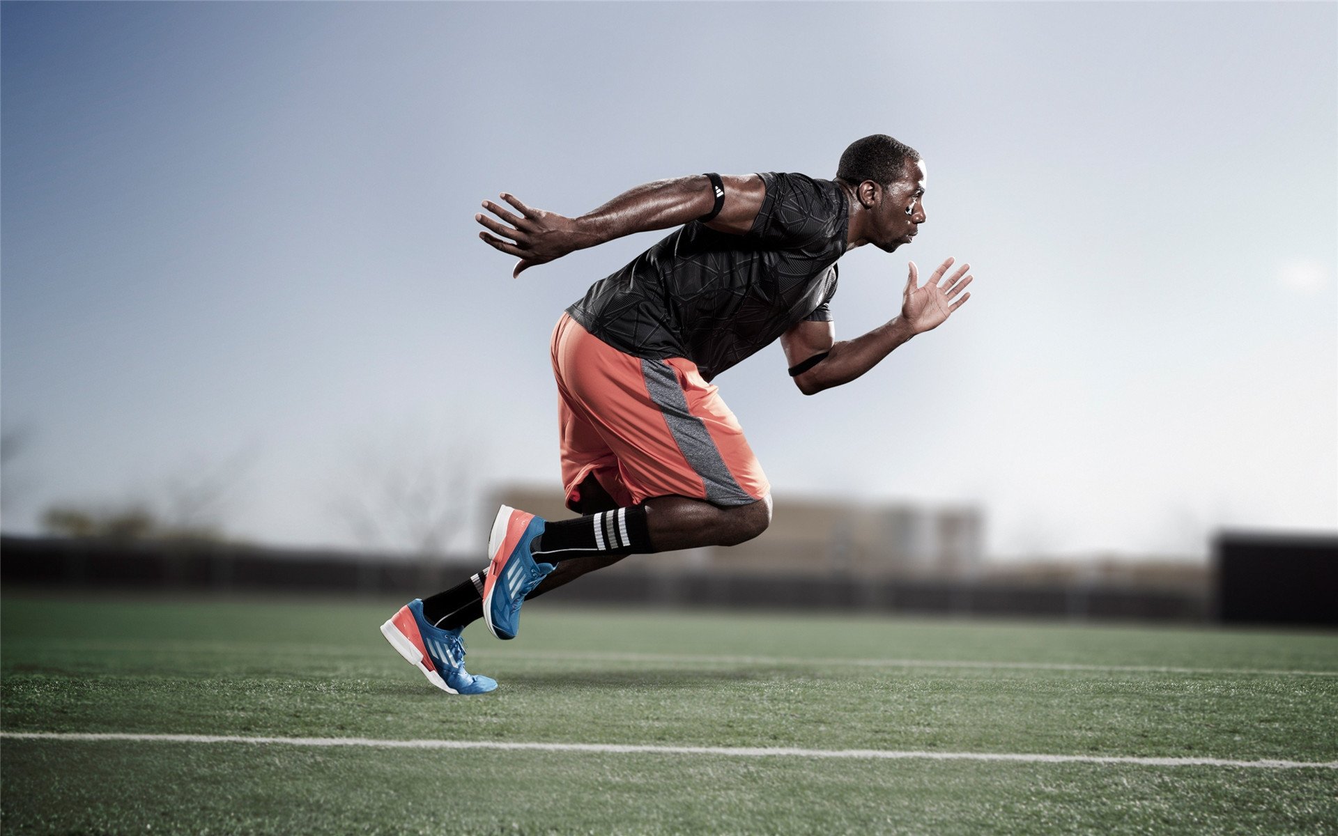 世界排名争夺战之夜，德罗赞高光时刻照亮球场