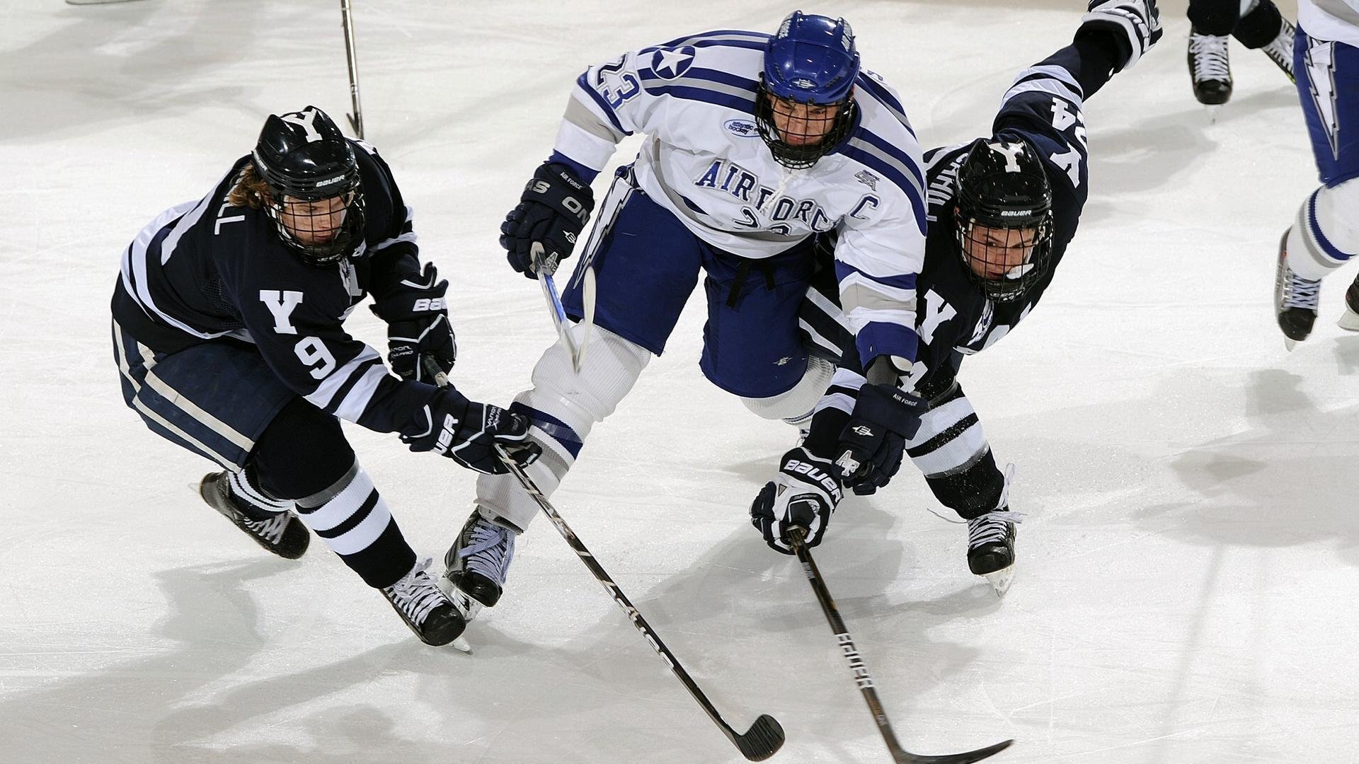 冷门与传奇,泰国队险胜韩国队,安赛龙关键制胜背后的羽球新格局